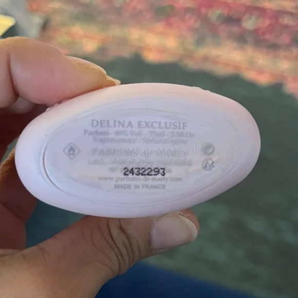 Parfums de Marly Paris Delina Exclusif 2.5fl oz - Picture 4 of 9